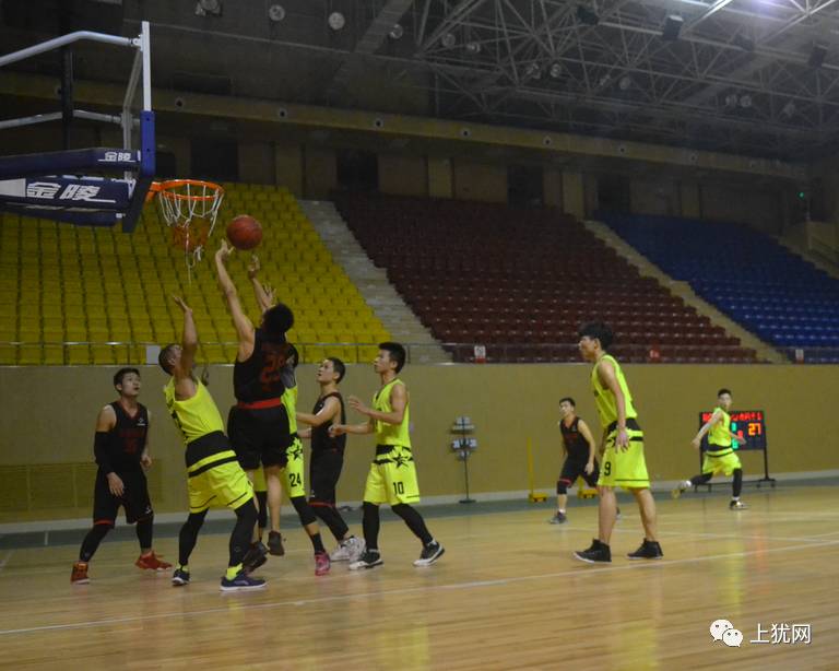  利物浦主场火力全开，大胜对手稳居前三